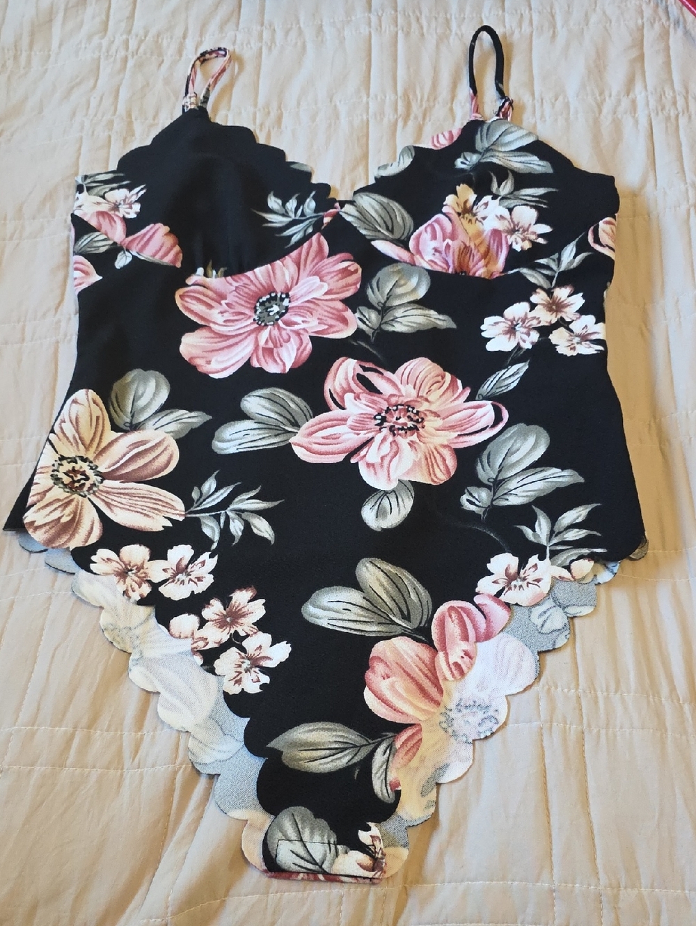 SHEIN Black Floral Scallop-Edge Cami Bodysuit with Pink Blooms